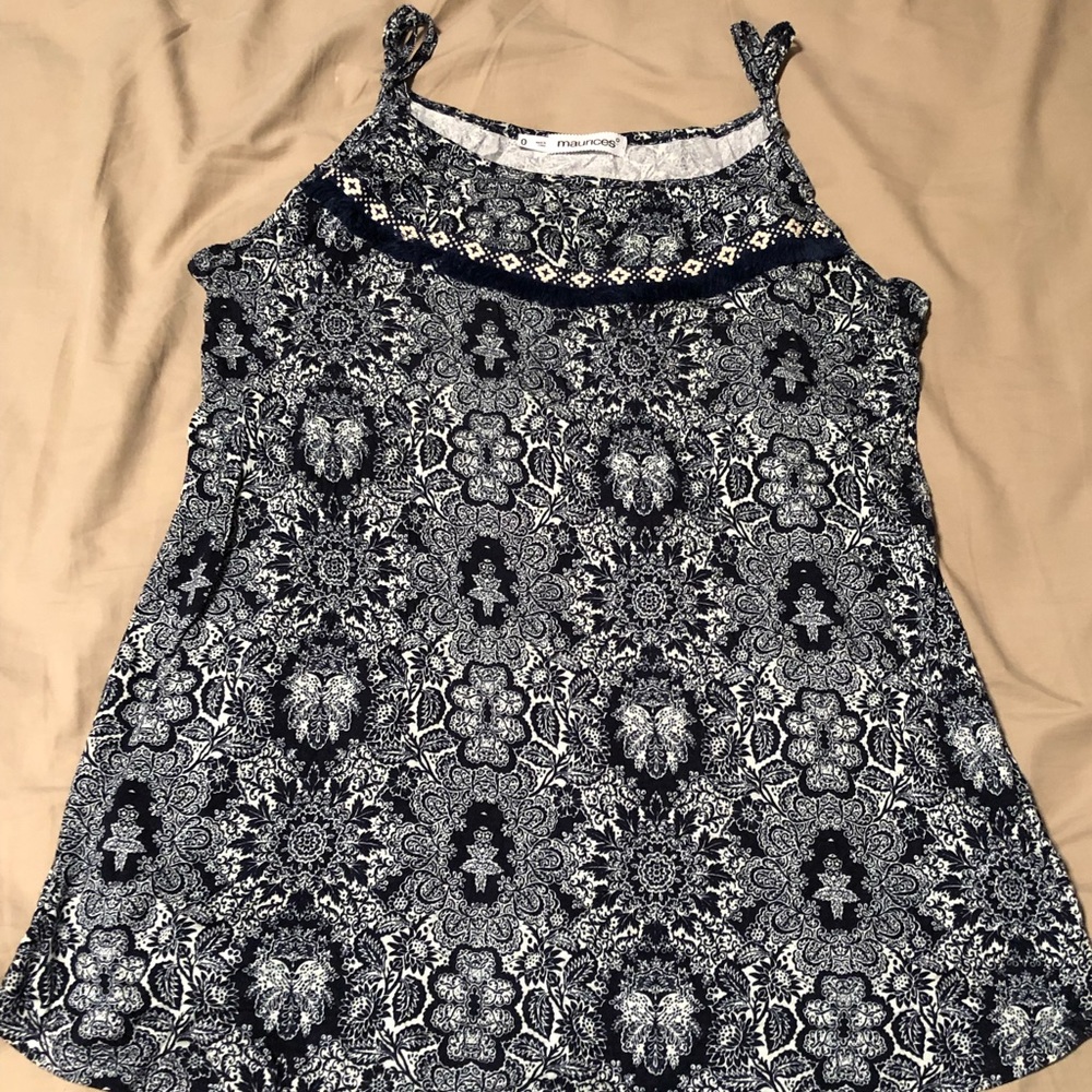 Maurice’s tank top
